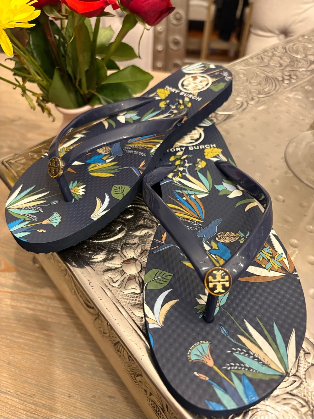 New Tory Burch Navy Floral Flip Flops with Gold Logo $100